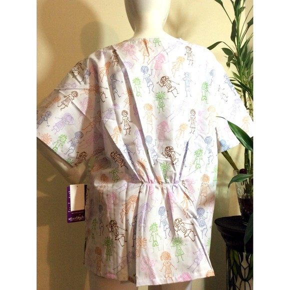 WS Gear Women's V-Neck Children Design Medical Scrub Top Uniform White 2XL - Picture 5 of 8